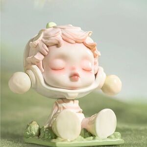 Pop mart skull panda the warmth figure ( mind with the wind ) open box/open bag